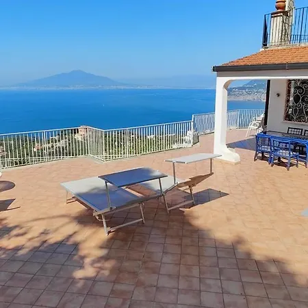 Bellavilla A Villa