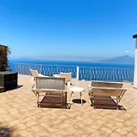 Bellavilla A Villa Sorrento