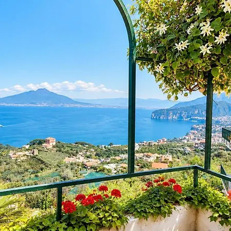 Bellavilla A Villa *